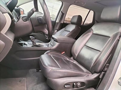 2021 Chevrolet Traverse 3.6 V6 LT Piel At