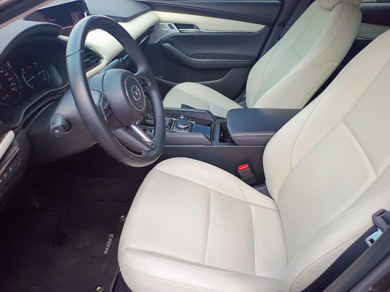 2025 Mazda Mazda 3 2.5 Signature Sedan At