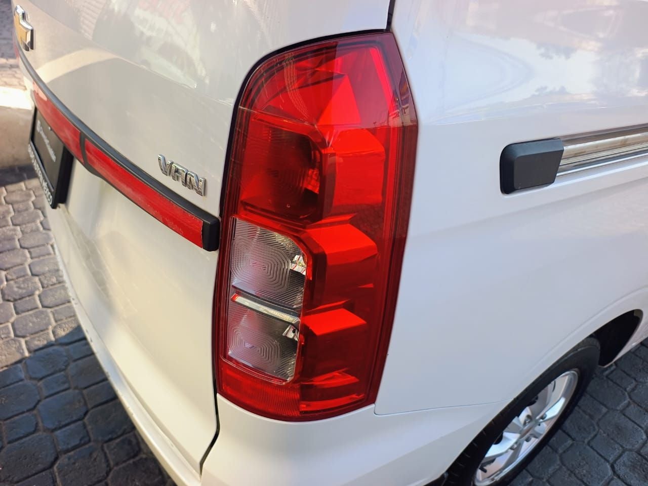 2023 Chevrolet Tornado 1.5 Van Cargo Ls Mt