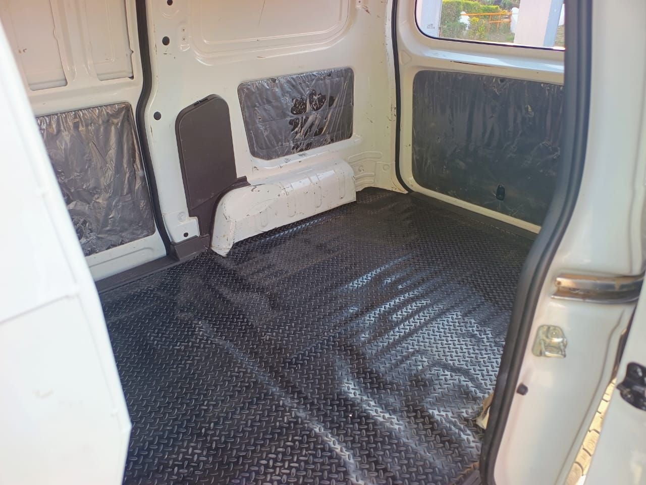 2023 Chevrolet Tornado 1.5 Van Cargo Ls Mt