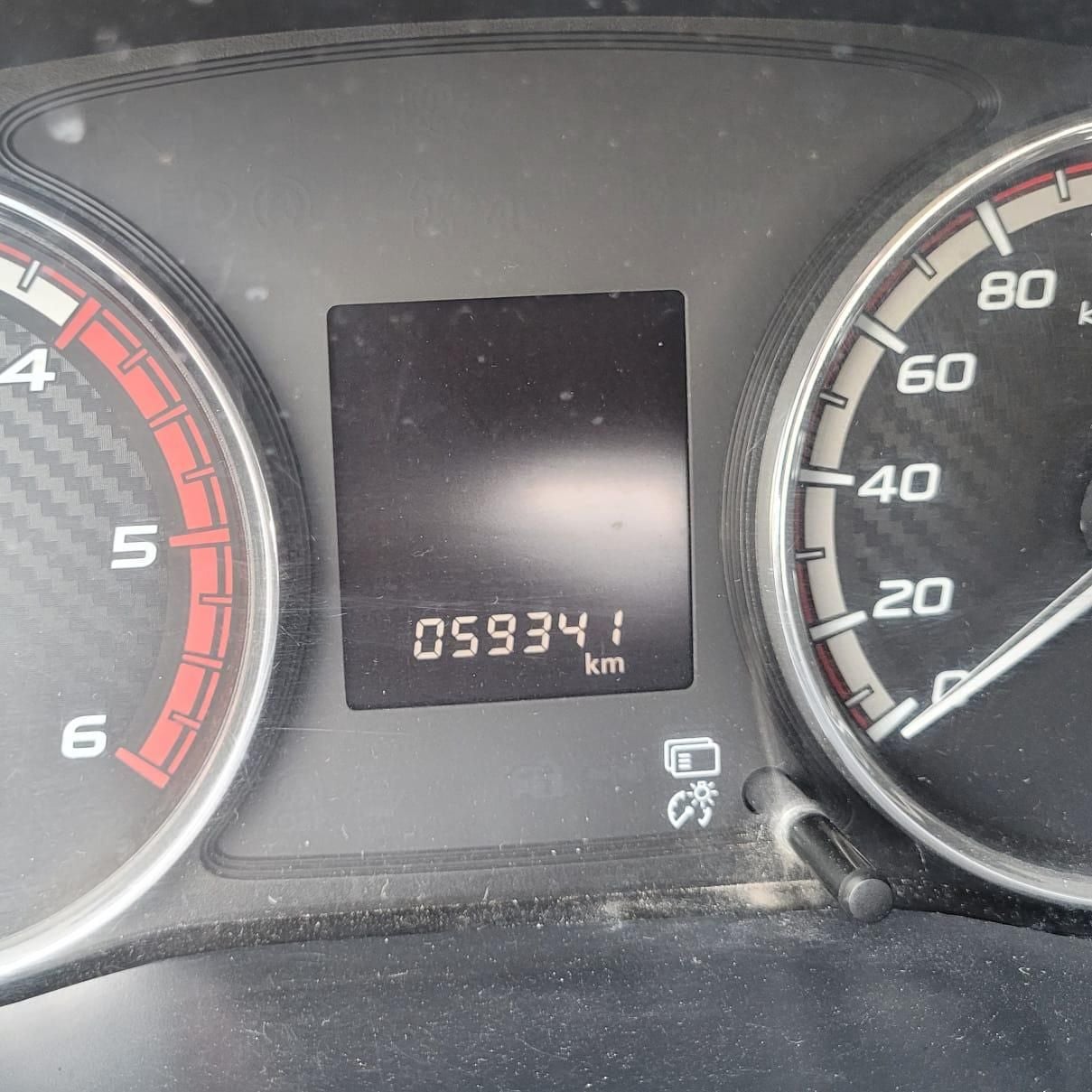 2020 Mitsubishi L200 2.4 Glx Cabina Doble 4x2 Mt