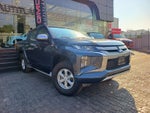 2022 Mitsubishi L200 2.4 GLX 4x4 Diésel Mt