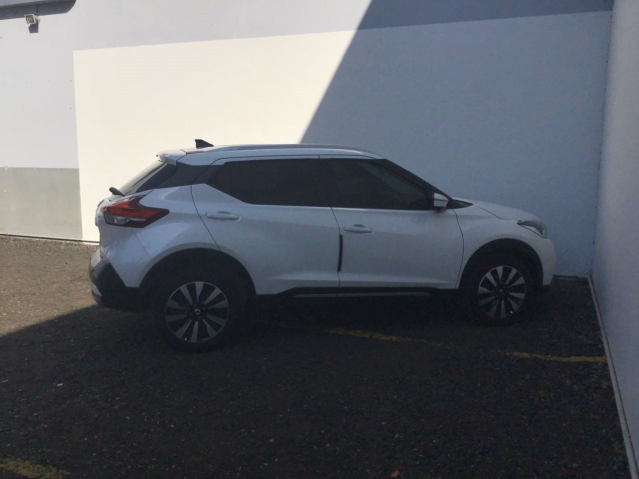 2020 Nissan KICKS KICKS EXCLUSIVE CVT A/C NARANJA