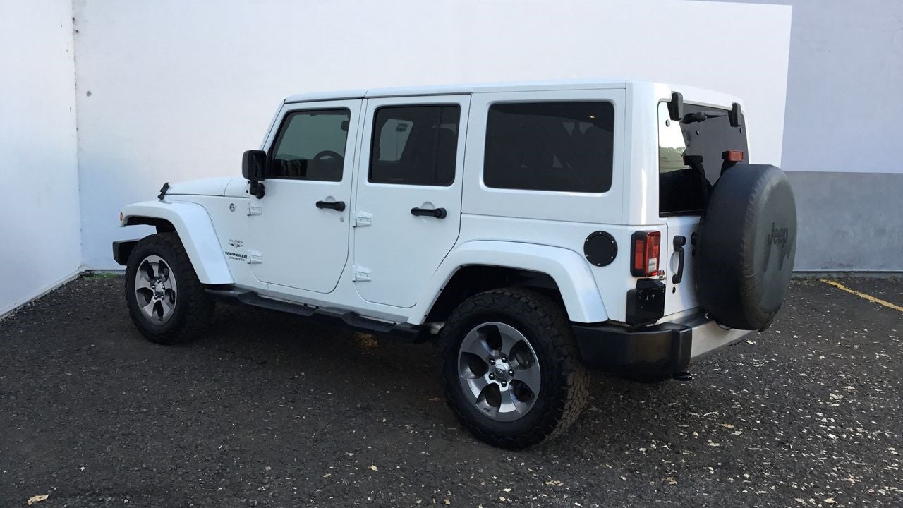 2017 Jeep WRANGLER UNLIMITED SAHARA, V6, 3.6L, 285 CP, 5 PUERTAS, AUT