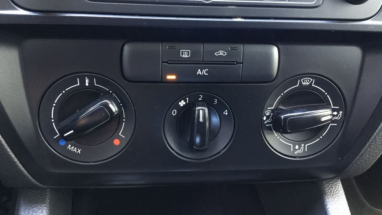 2017 Volkswagen JETTA JETTA TRENDLINE TIPTRONIC