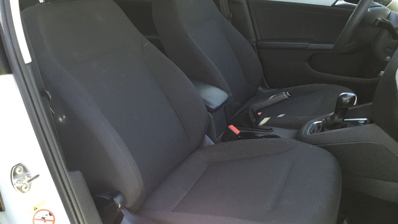 2017 Volkswagen JETTA JETTA TRENDLINE TIPTRONIC