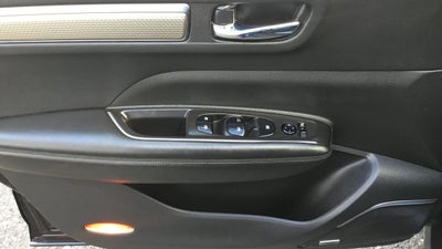 2019 RENAULT KOLEOS MINUIT L4 2.5L 171 CP 5 PUERTAS AUT PIEL BA AA QC