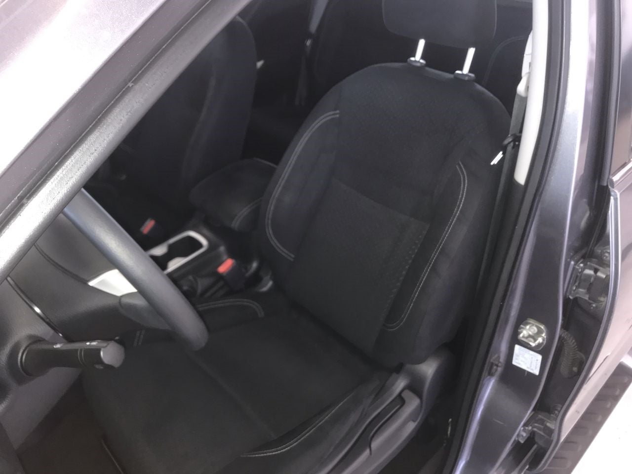 2019 Nissan FRONTIER NP300 FRONTIER LE