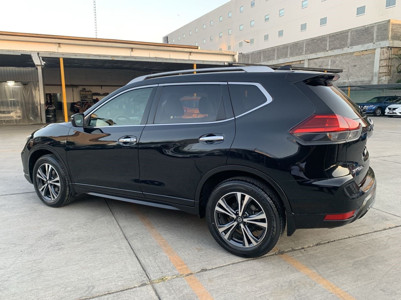 2018 Nissan X-TRAIL XTRAIL ADVANCE 2 FILAS