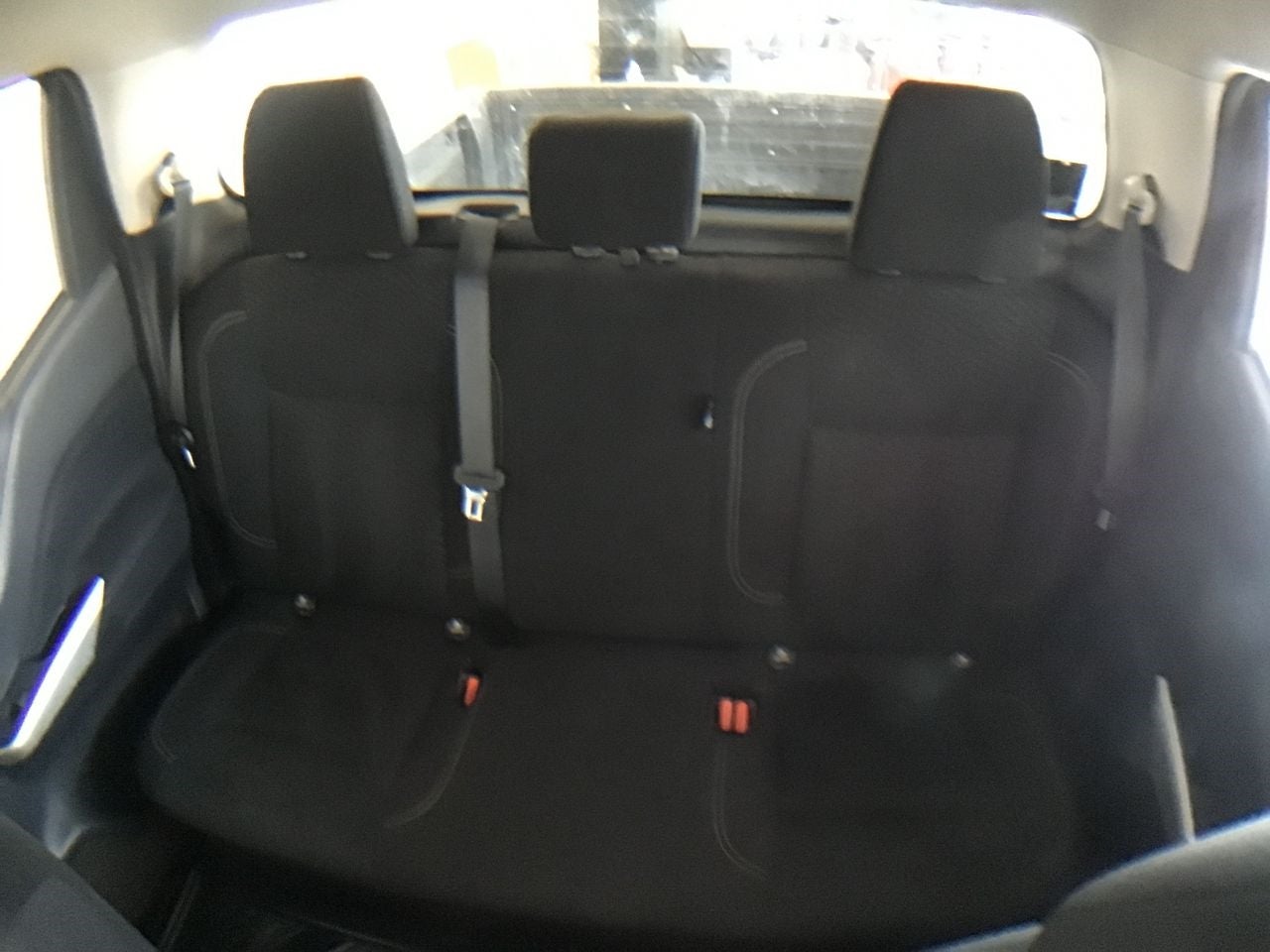 2020 Nissan FRONTIER NP300 FRONTIER LE