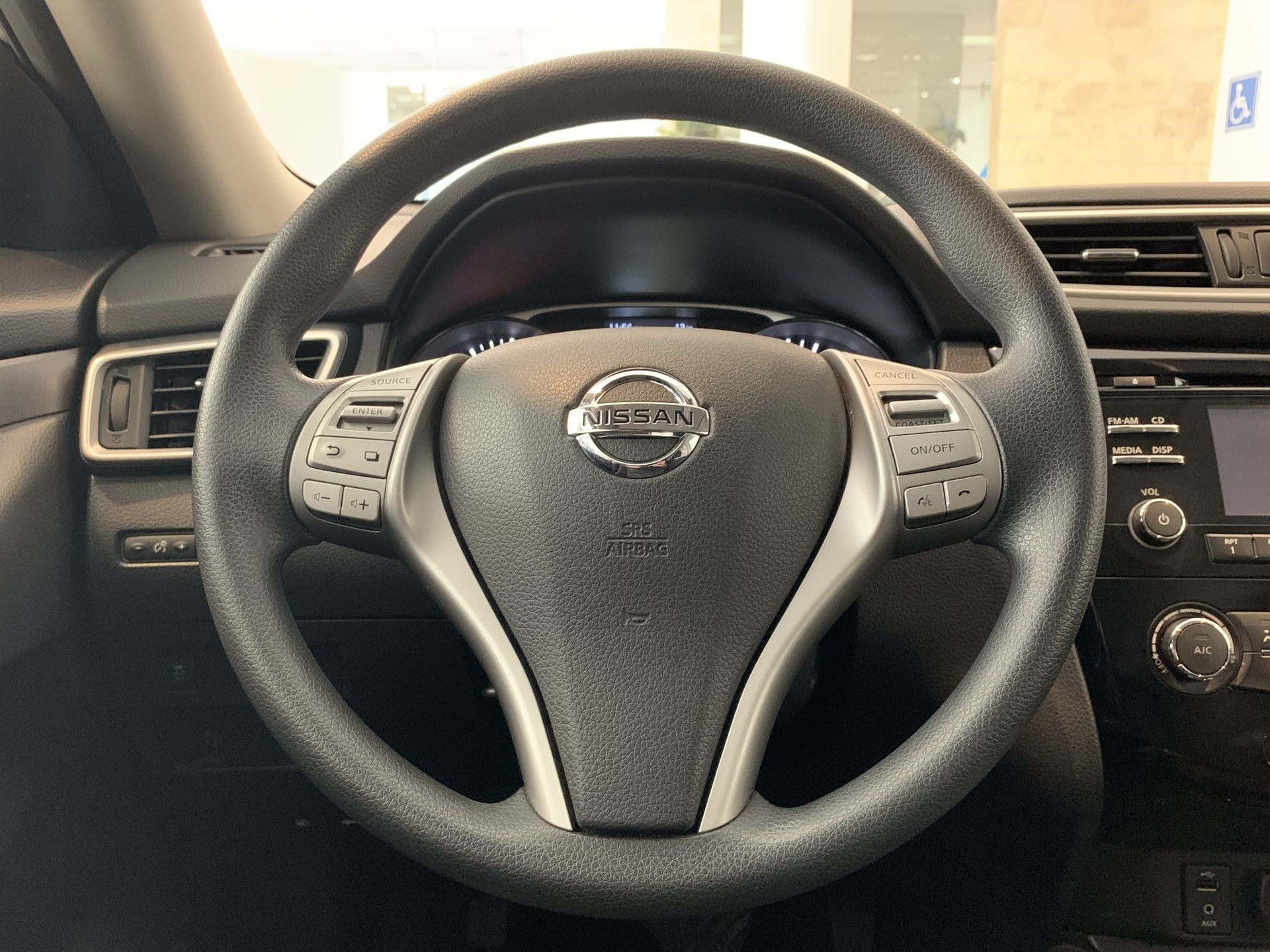 2017 Nissan X-TRAIL SENSE, 2.5L, 5 PUERTAS, AUT CVT