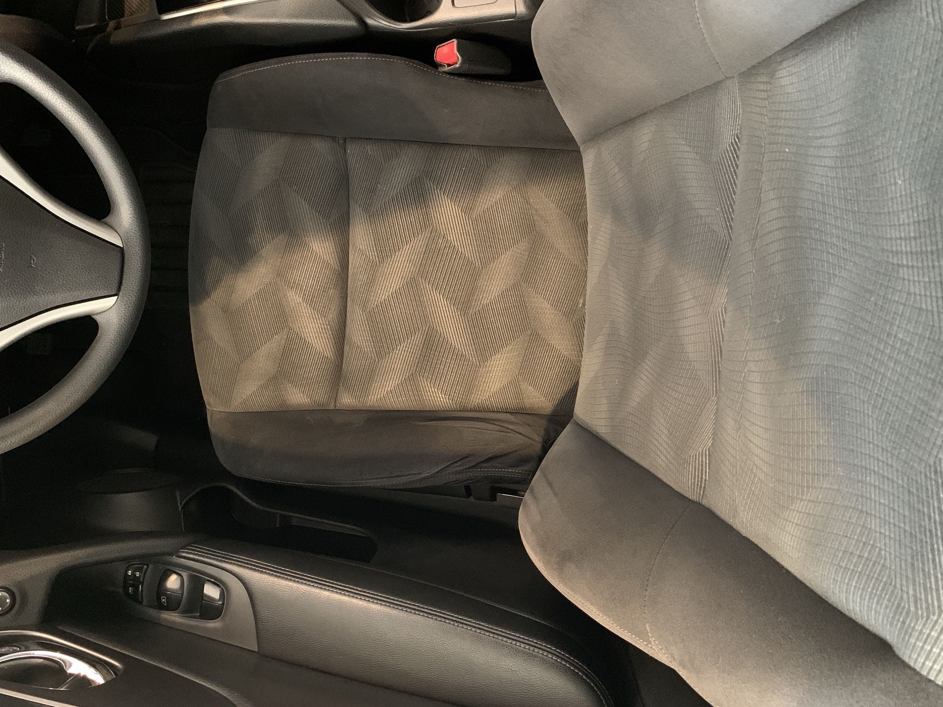 2017 Nissan X-TRAIL SENSE, 2.5L, 5 PUERTAS, AUT CVT