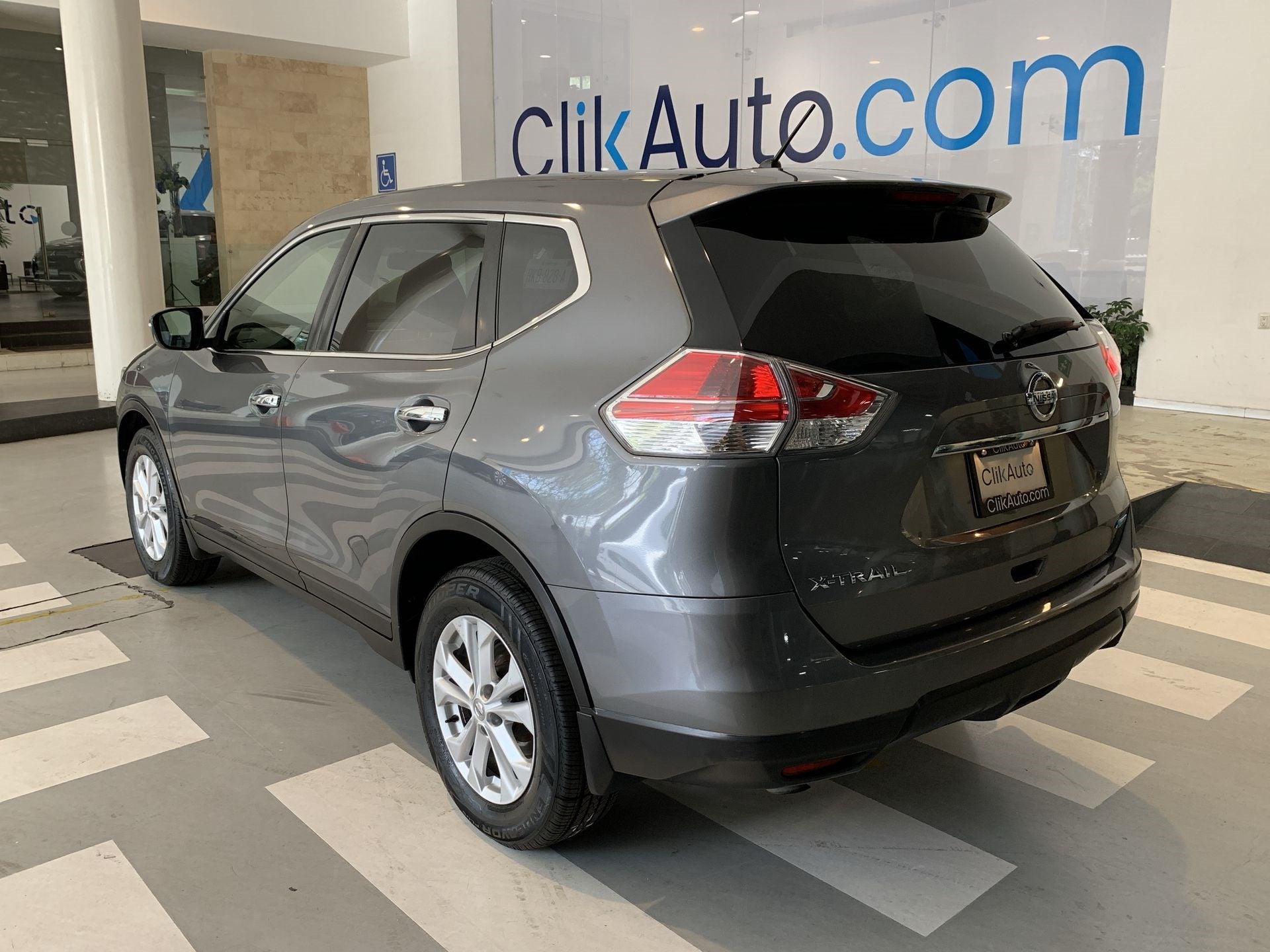 2017 Nissan X-TRAIL SENSE, 2.5L, 5 PUERTAS, AUT CVT