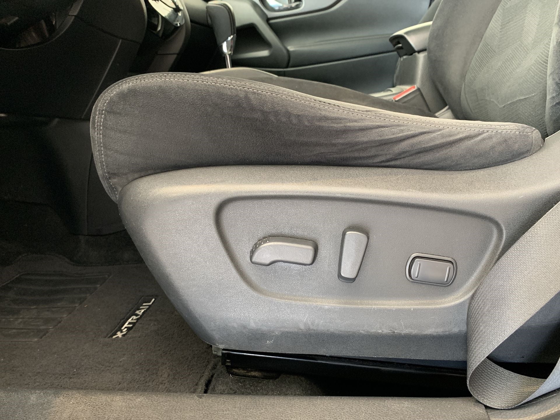 2016 Nissan X-TRAIL X-TRAIL ADVANCE 2 FILAS