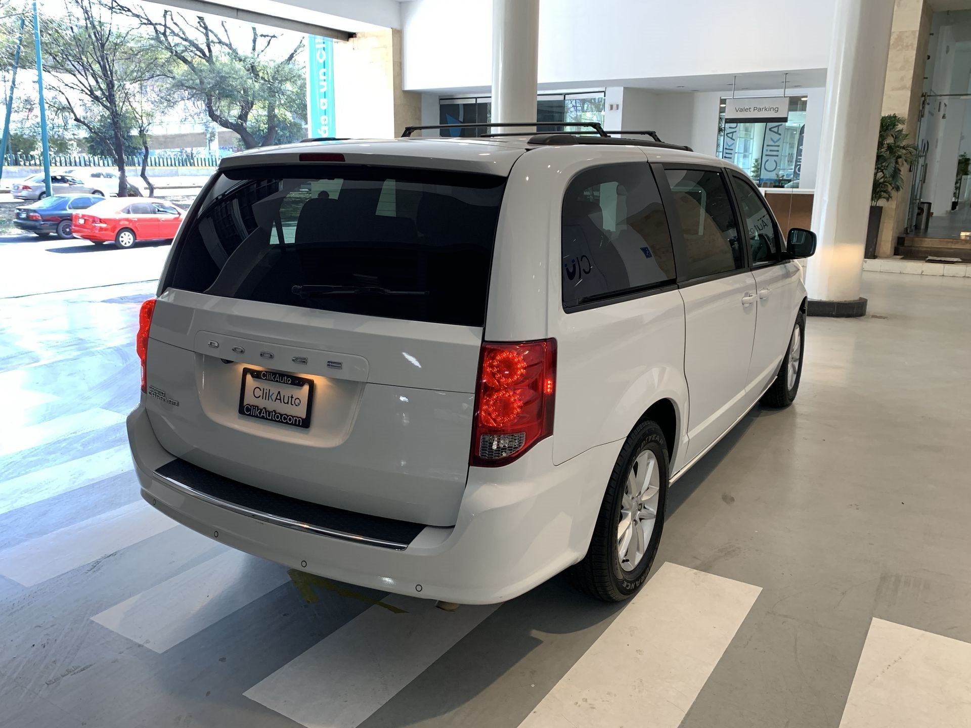 2018 Dodge GRAND CARAVAN SXT PLUS, V6, 3.5L, 283 CP, 5 PUERTAS, AUT