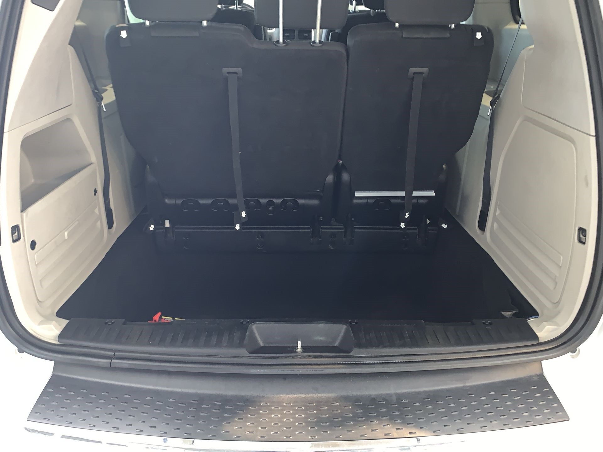 2018 Dodge GRAND CARAVAN SXT PLUS, V6, 3.5L, 283 CP, 5 PUERTAS, AUT