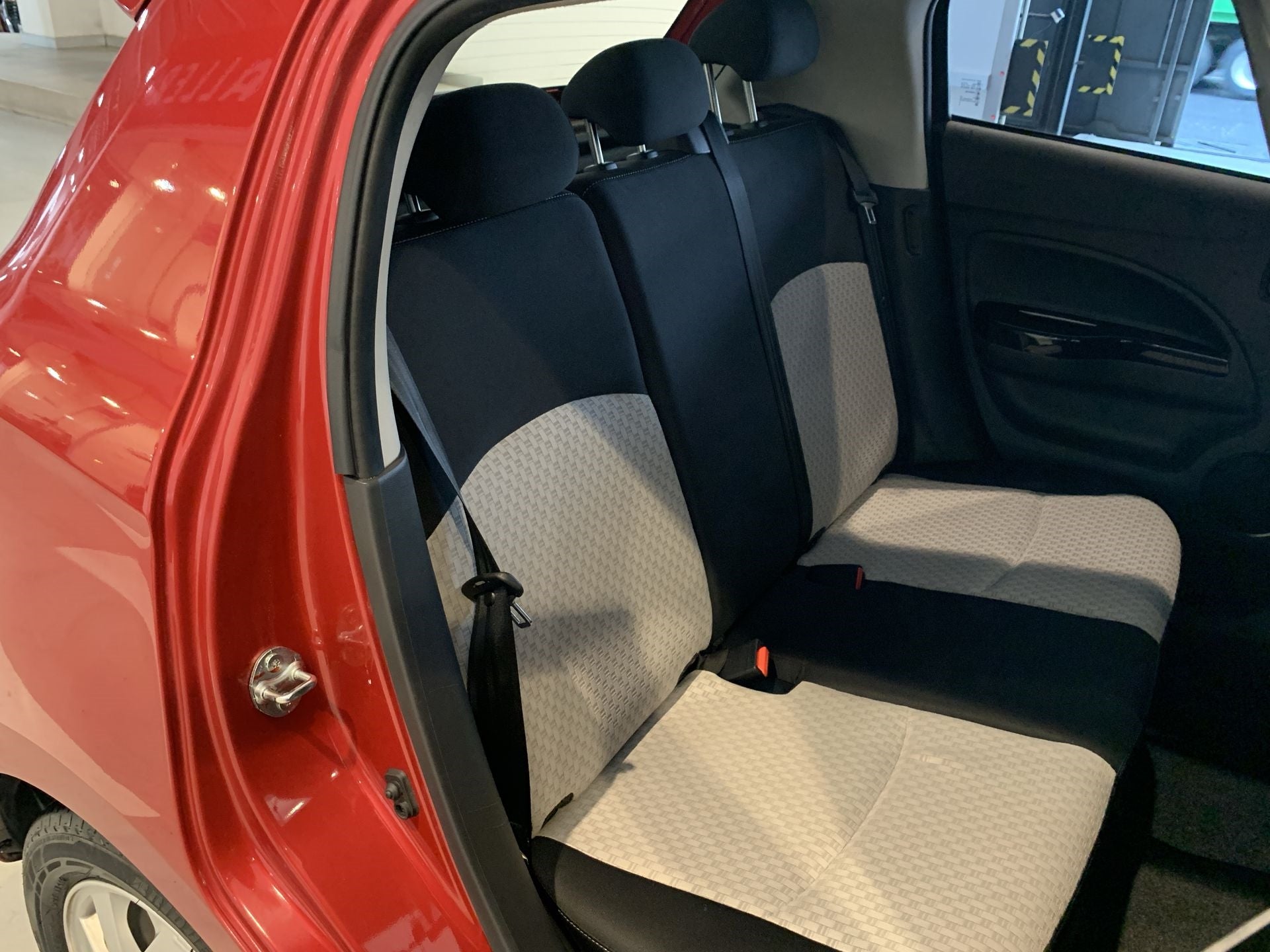 2019 Mitsubishi MIRAGE GLS, L3, 1.2L, 76 CP, 5 PUERTAS, STD