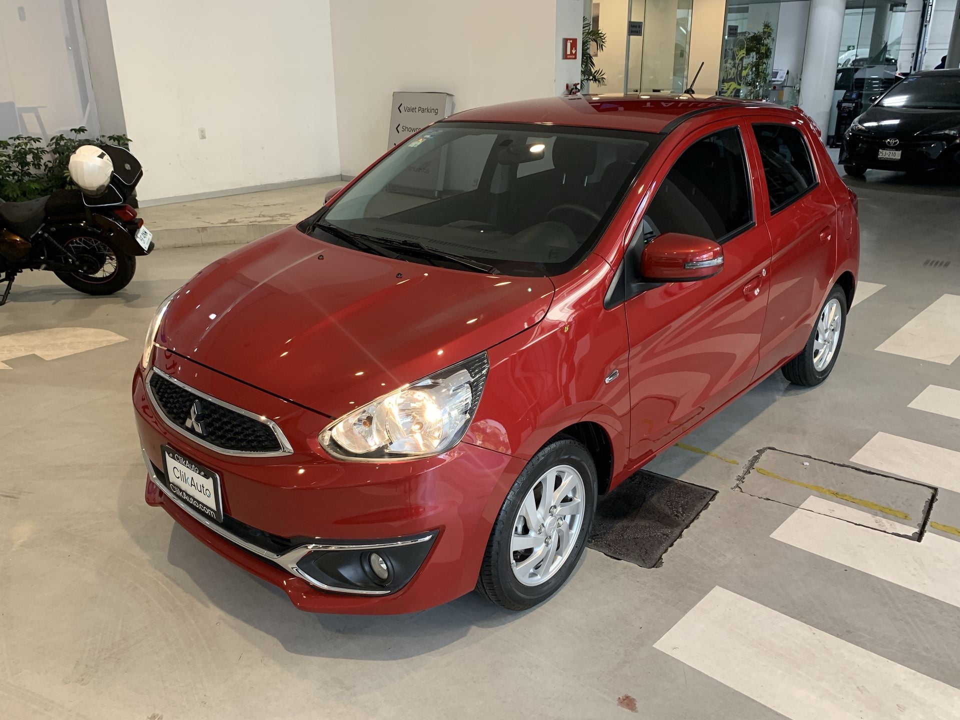2019 Mitsubishi MIRAGE GLS, L3, 1.2L, 76 CP, 5 PUERTAS, STD