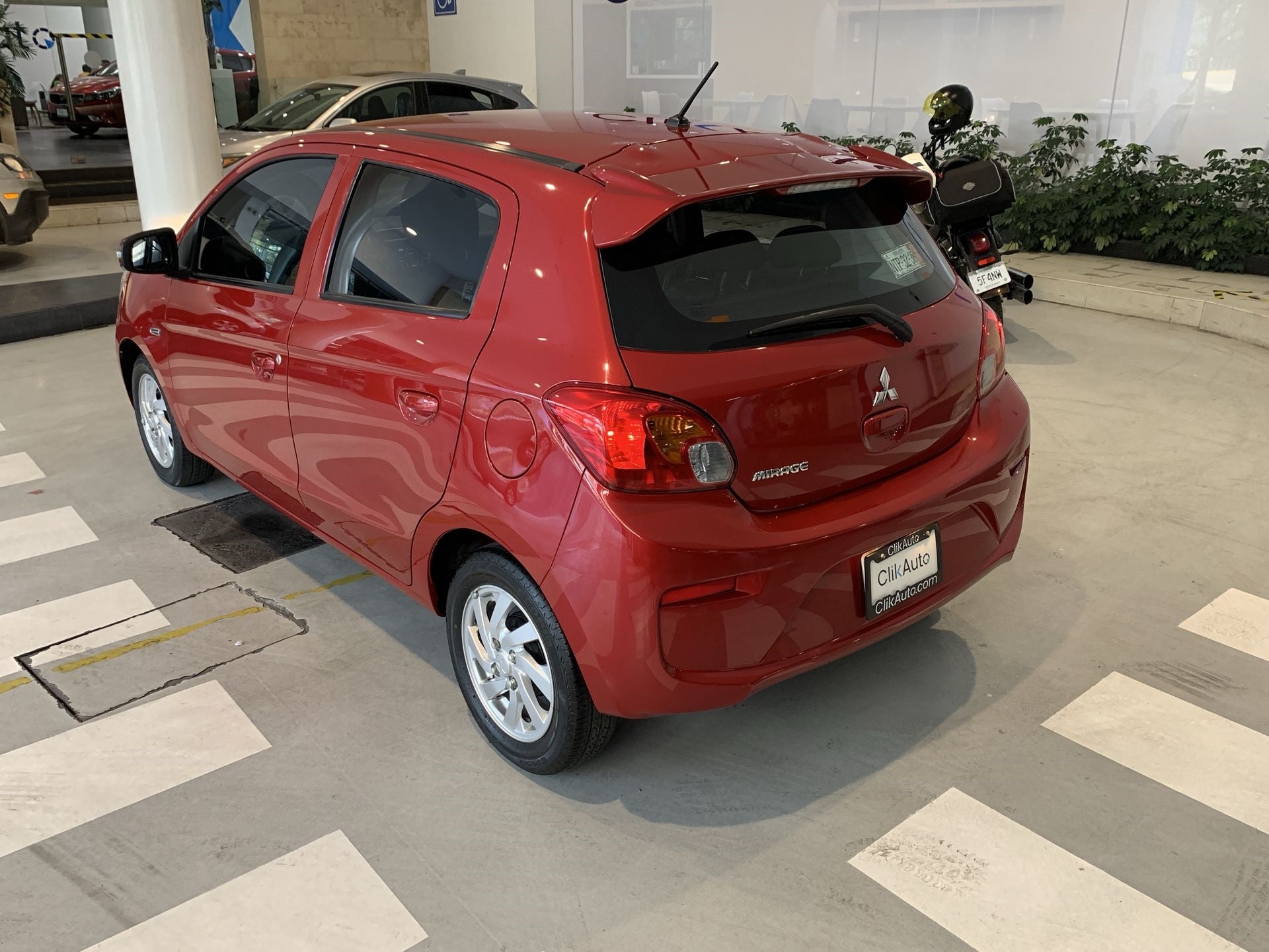 2019 Mitsubishi MIRAGE GLS, L3, 1.2L, 76 CP, 5 PUERTAS, STD