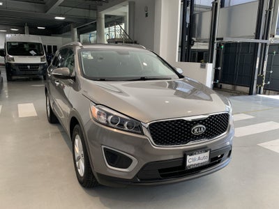2018 Kia SORENTO LX, L4, 2.4L, 185 CP, 5 PUERTAS, AUT, 7 PASAJEROS