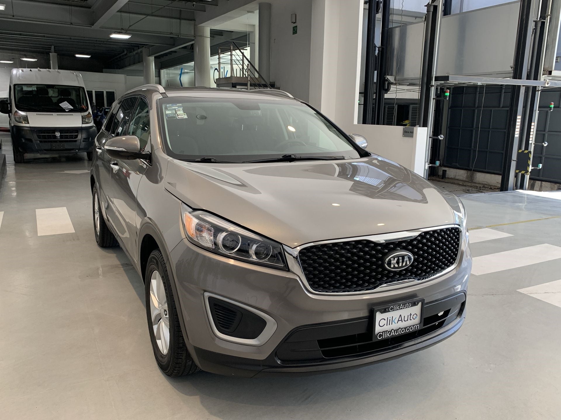 2018 Kia SORENTO LX, L4, 2.4L, 185 CP, 5 PUERTAS, AUT, 7 PASAJEROS