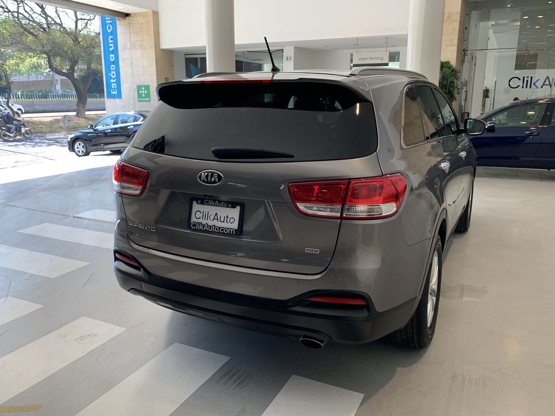 2018 Kia SORENTO LX, L4, 2.4L, 185 CP, 5 PUERTAS, AUT, 7 PASAJEROS