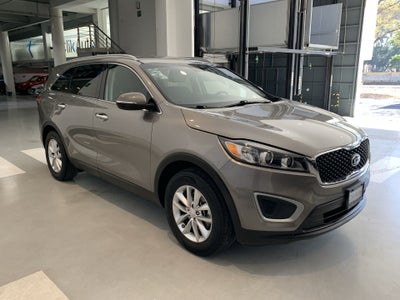 2018 Kia SORENTO LX, L4, 2.4L, 185 CP, 5 PUERTAS, AUT, 7 PASAJEROS