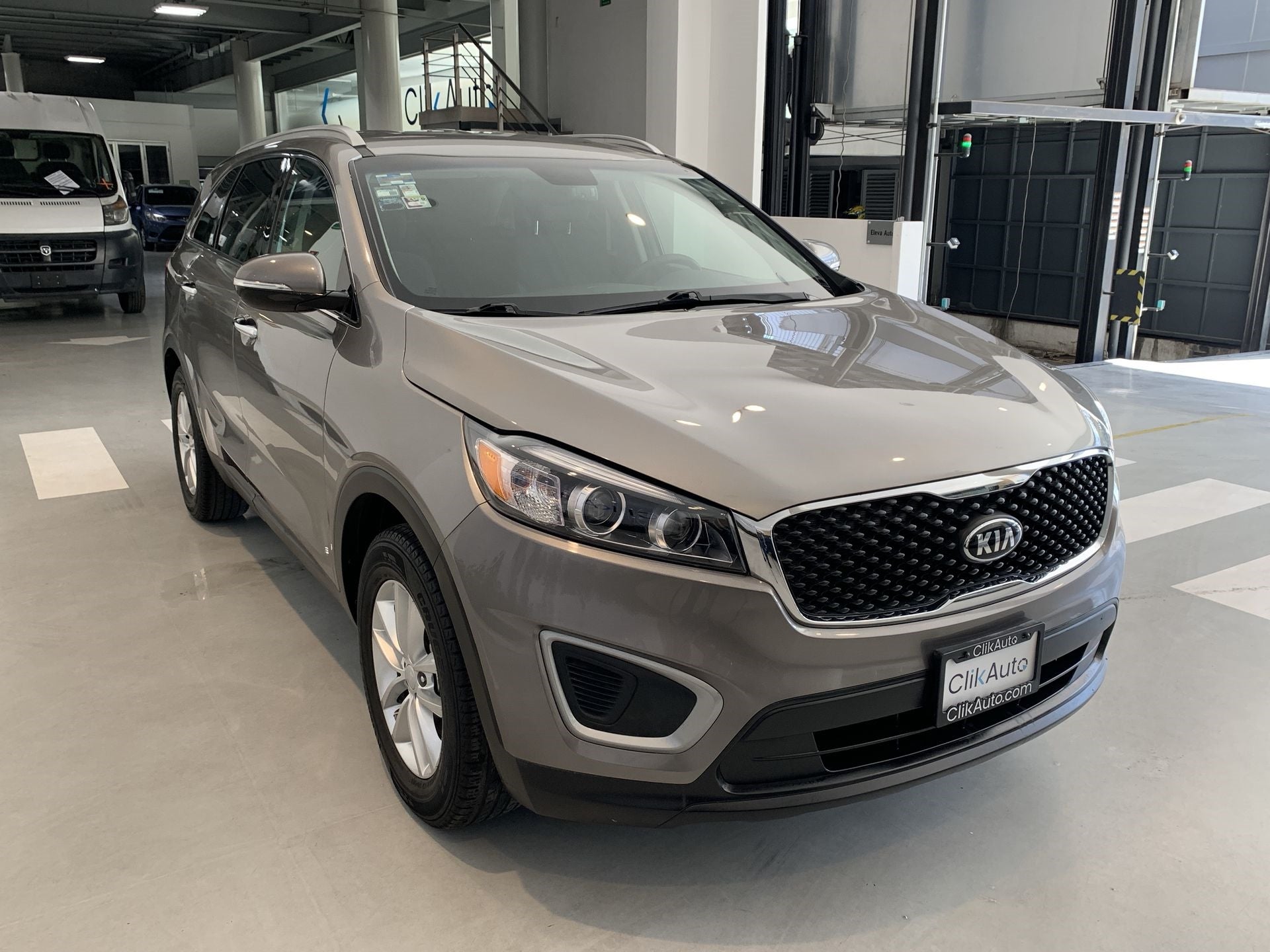 2018 Kia SORENTO LX, L4, 2.4L, 185 CP, 5 PUERTAS, AUT, 7 PASAJEROS