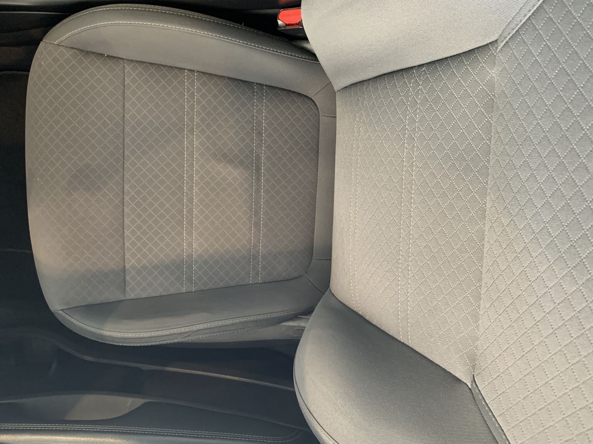 2018 Kia SORENTO LX, L4, 2.4L, 185 CP, 5 PUERTAS, AUT, 7 PASAJEROS