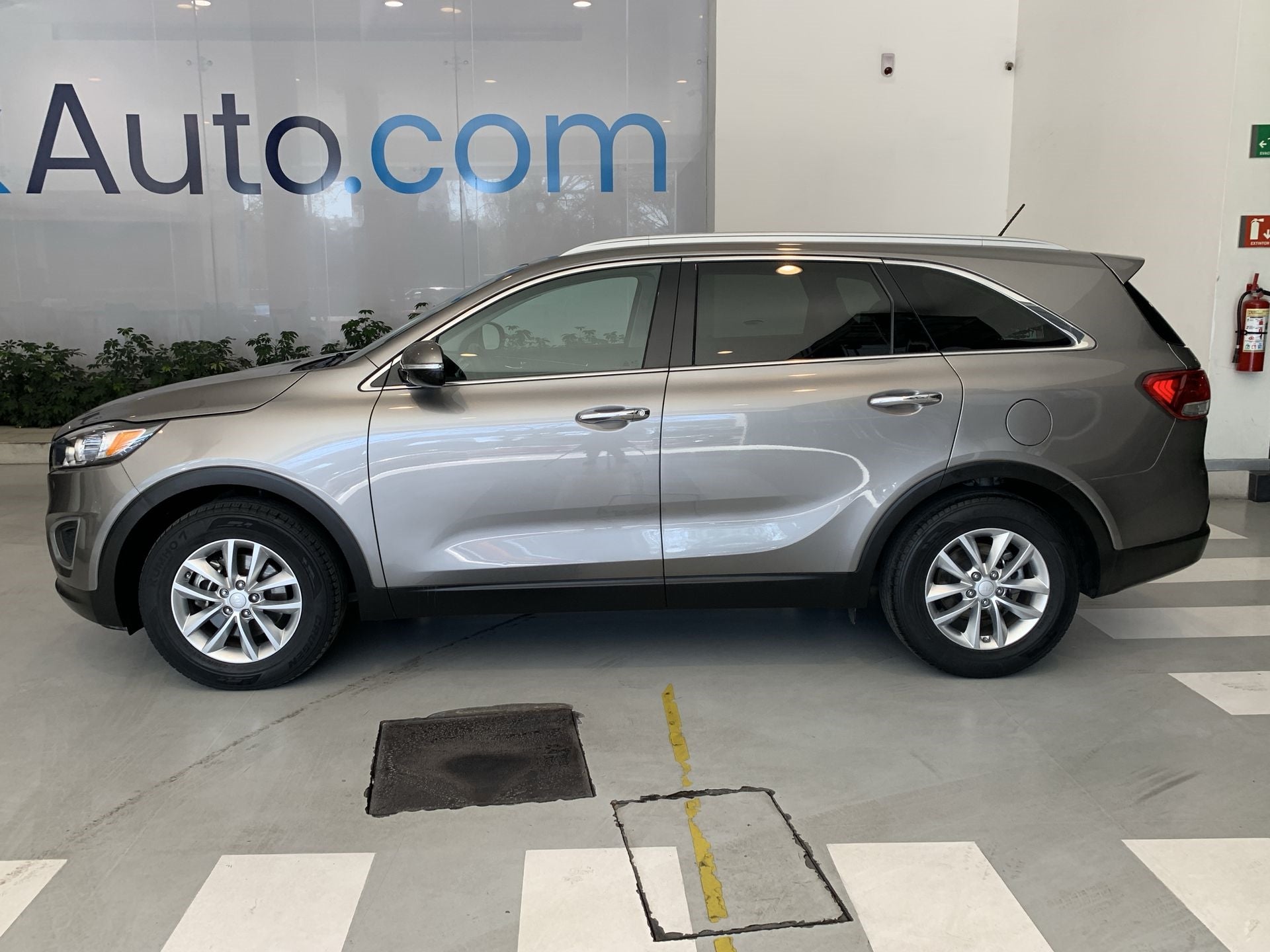 2018 Kia SORENTO LX, L4, 2.4L, 185 CP, 5 PUERTAS, AUT, 7 PASAJEROS