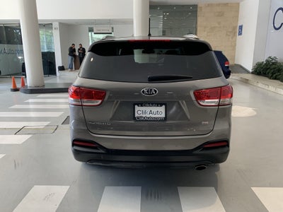 2018 Kia SORENTO LX, L4, 2.4L, 185 CP, 5 PUERTAS, AUT, 7 PASAJEROS
