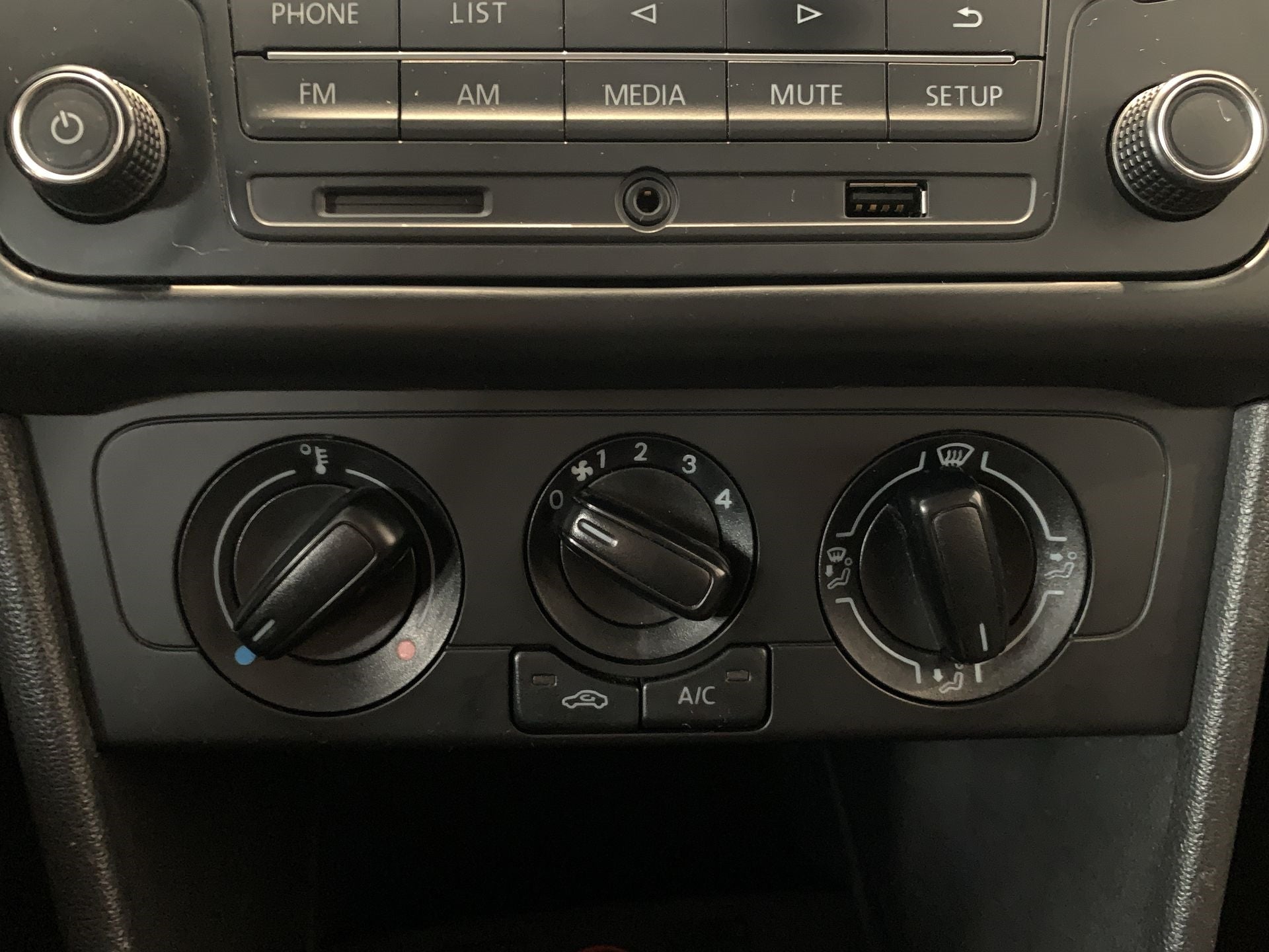 2020 Volkswagen VENTO COMFORTLINE, L4, 1.6L, 105 CP, 4 PUERTAS, STD