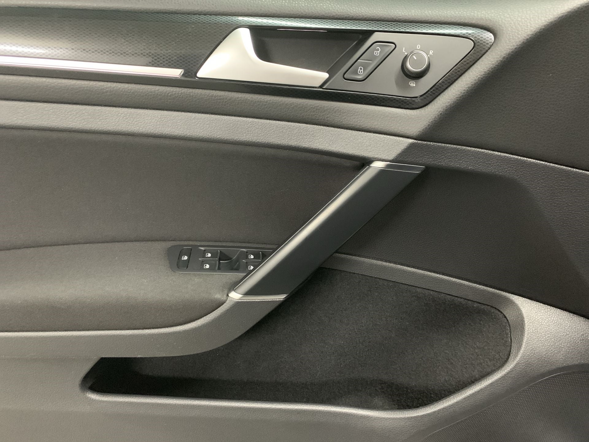 2016 Volkswagen GOLF GOLF HIGHLINE