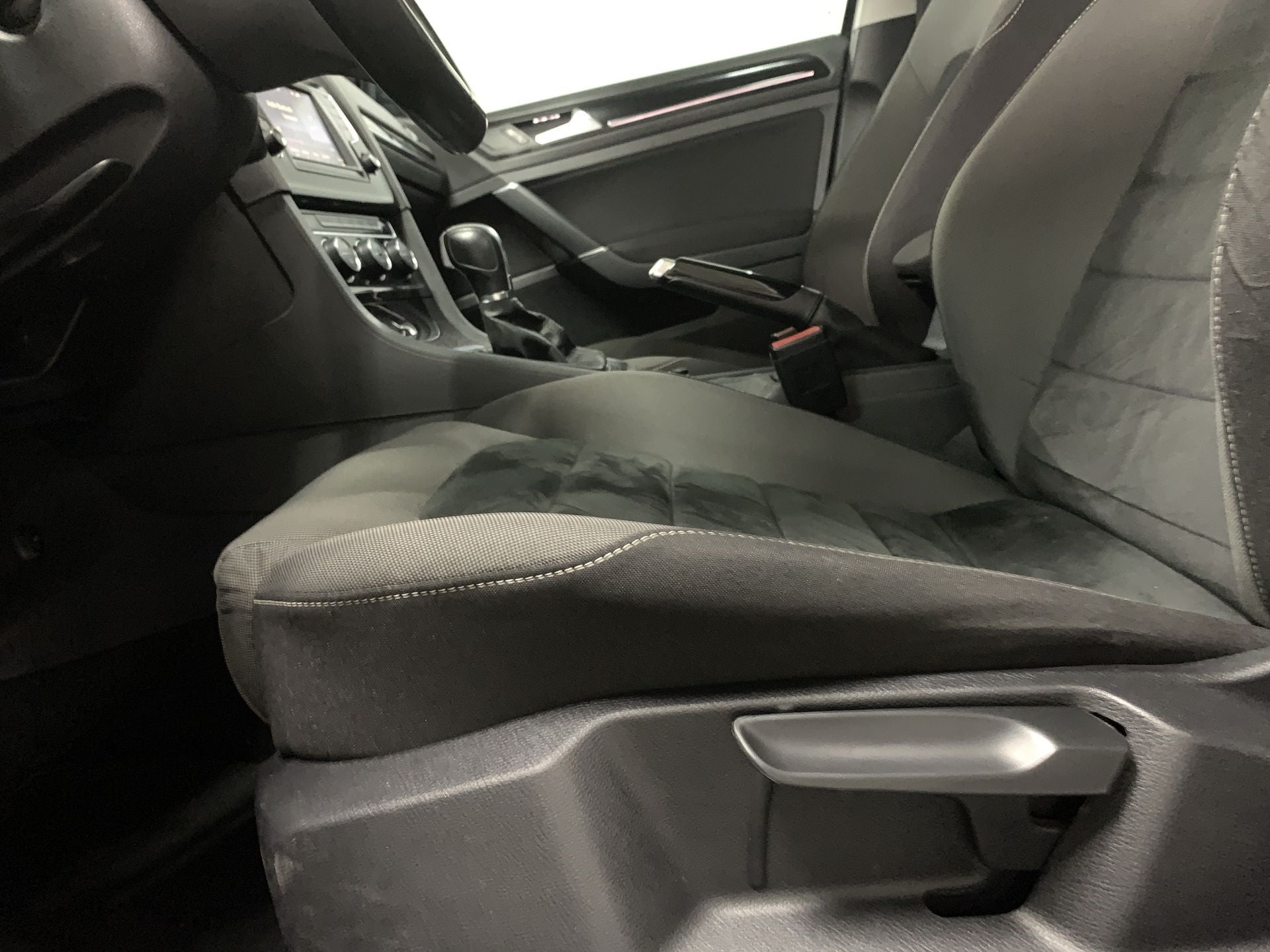 2016 Volkswagen GOLF GOLF HIGHLINE