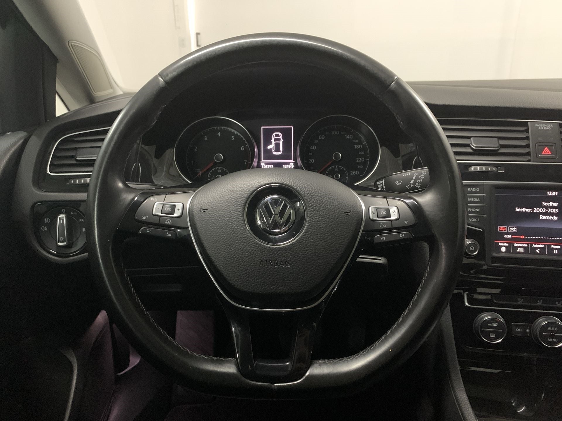 2016 Volkswagen GOLF GOLF HIGHLINE