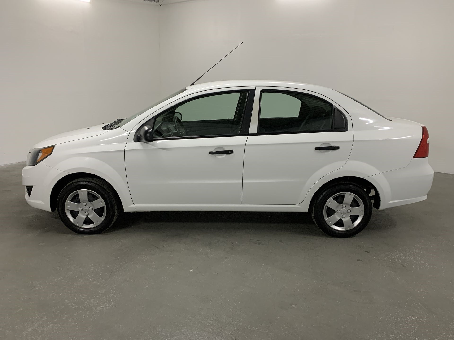 2018 Chevrolet AVEO LS, L4, 1.6L, 103 CP, 4 PUERTAS, AUT