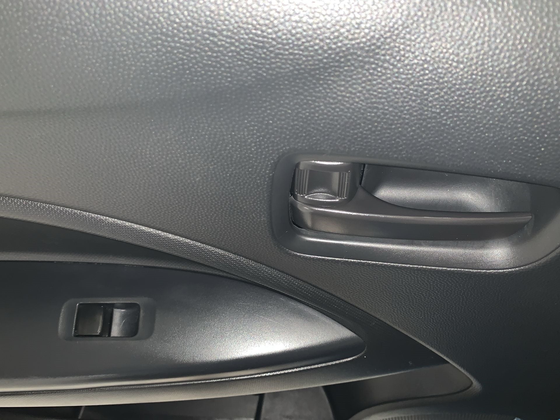 2019 Mitsubishi MIRAGE GLX, L3, 1.2L, 78 CP, 4 PUERTAS, STD