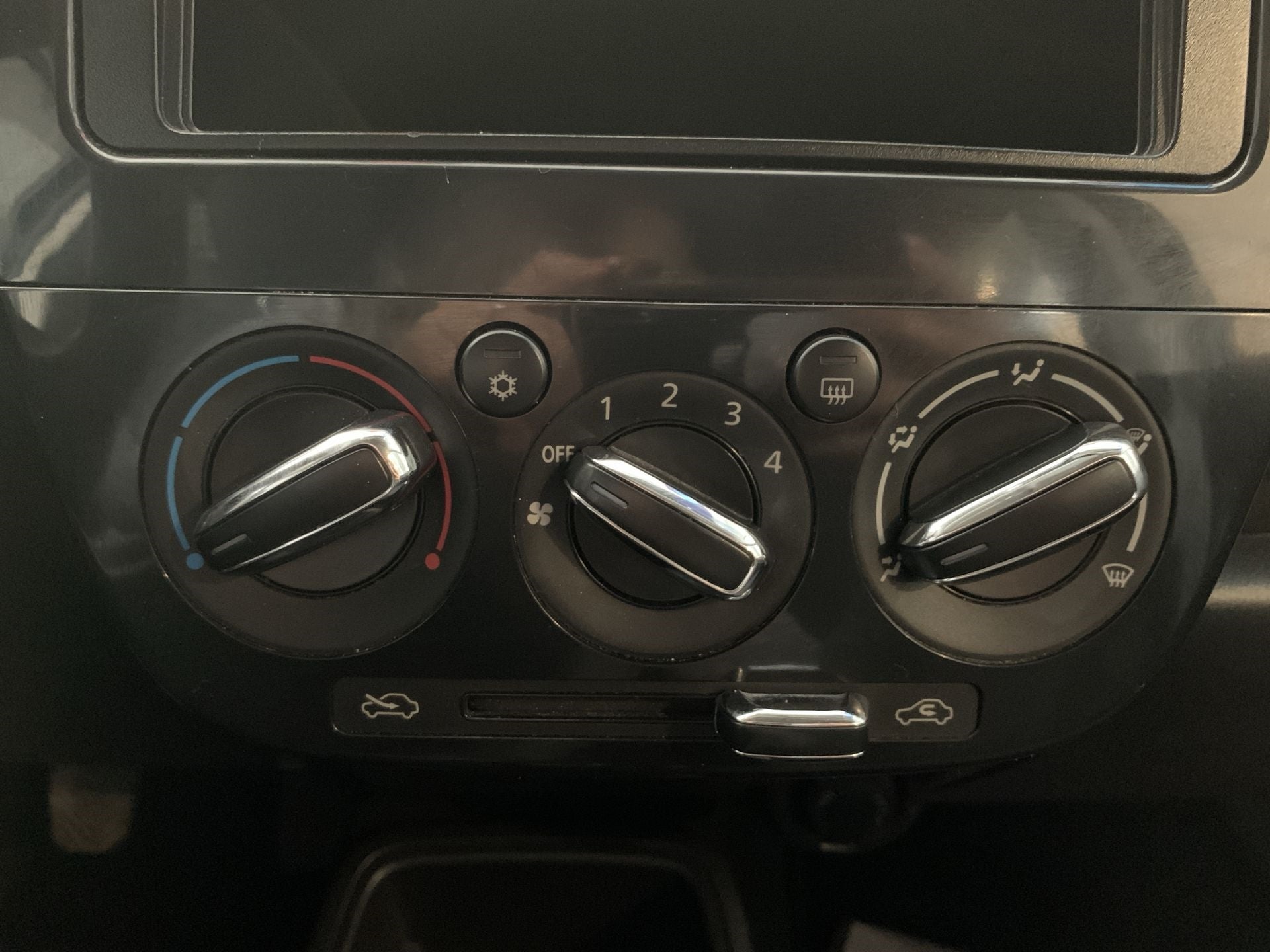 2019 Mitsubishi MIRAGE GLX, L3, 1.2L, 78 CP, 4 PUERTAS, STD