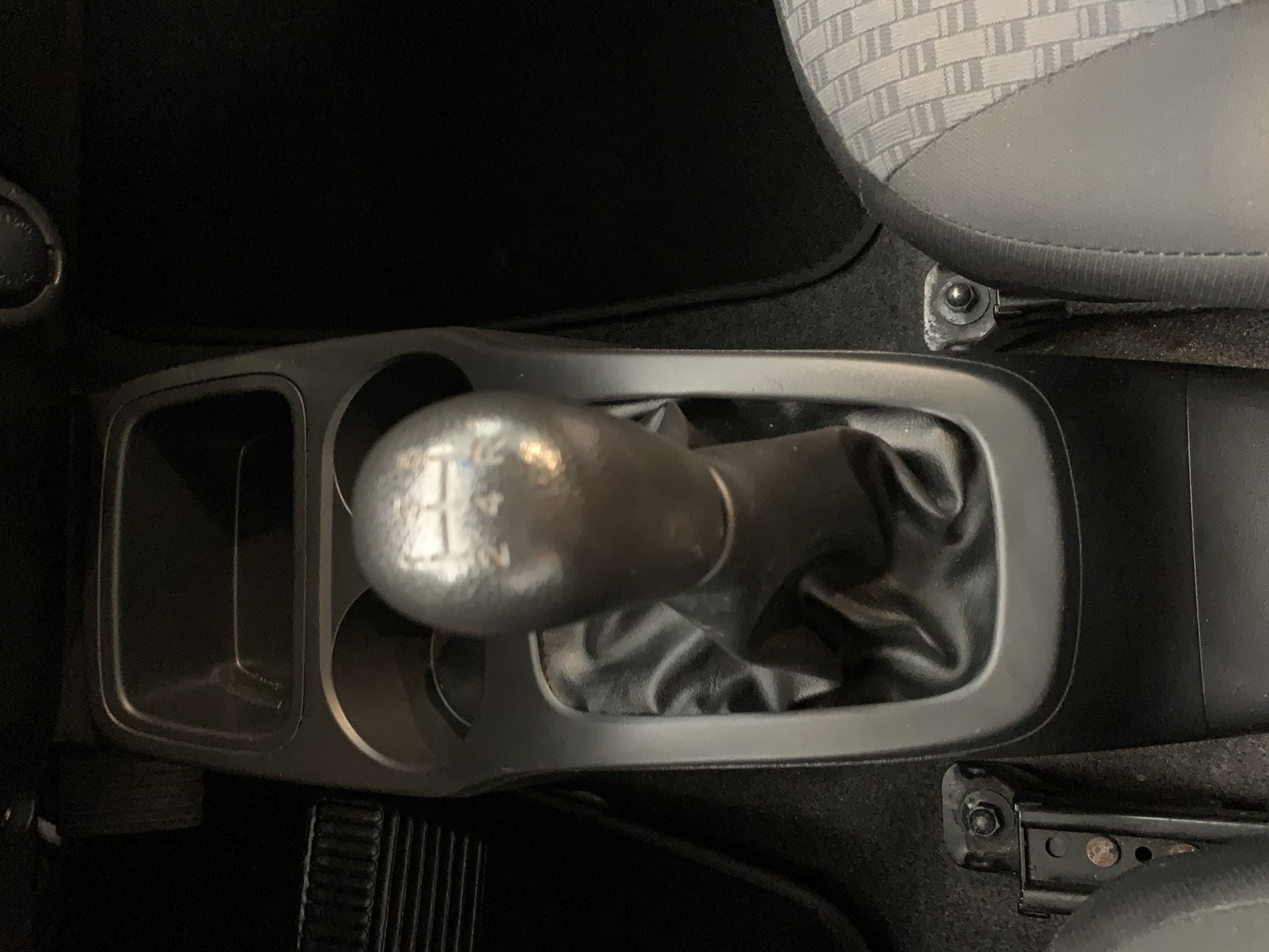 2019 Mitsubishi MIRAGE GLX, L3, 1.2L, 78 CP, 4 PUERTAS, STD