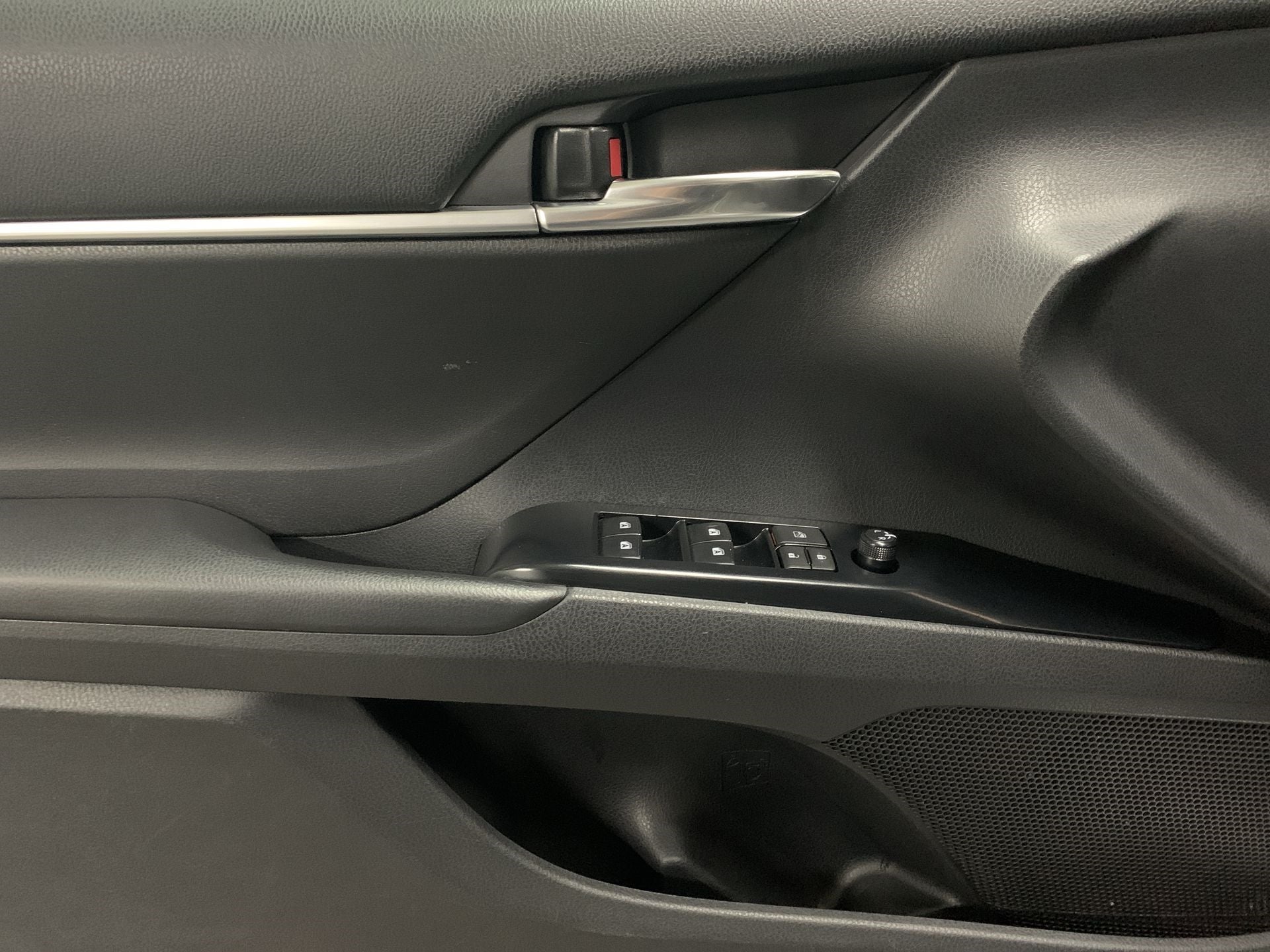 2019 Toyota CAMRY SE, L4, 2.5L, 201 CP, 4 PUERTAS, AUT