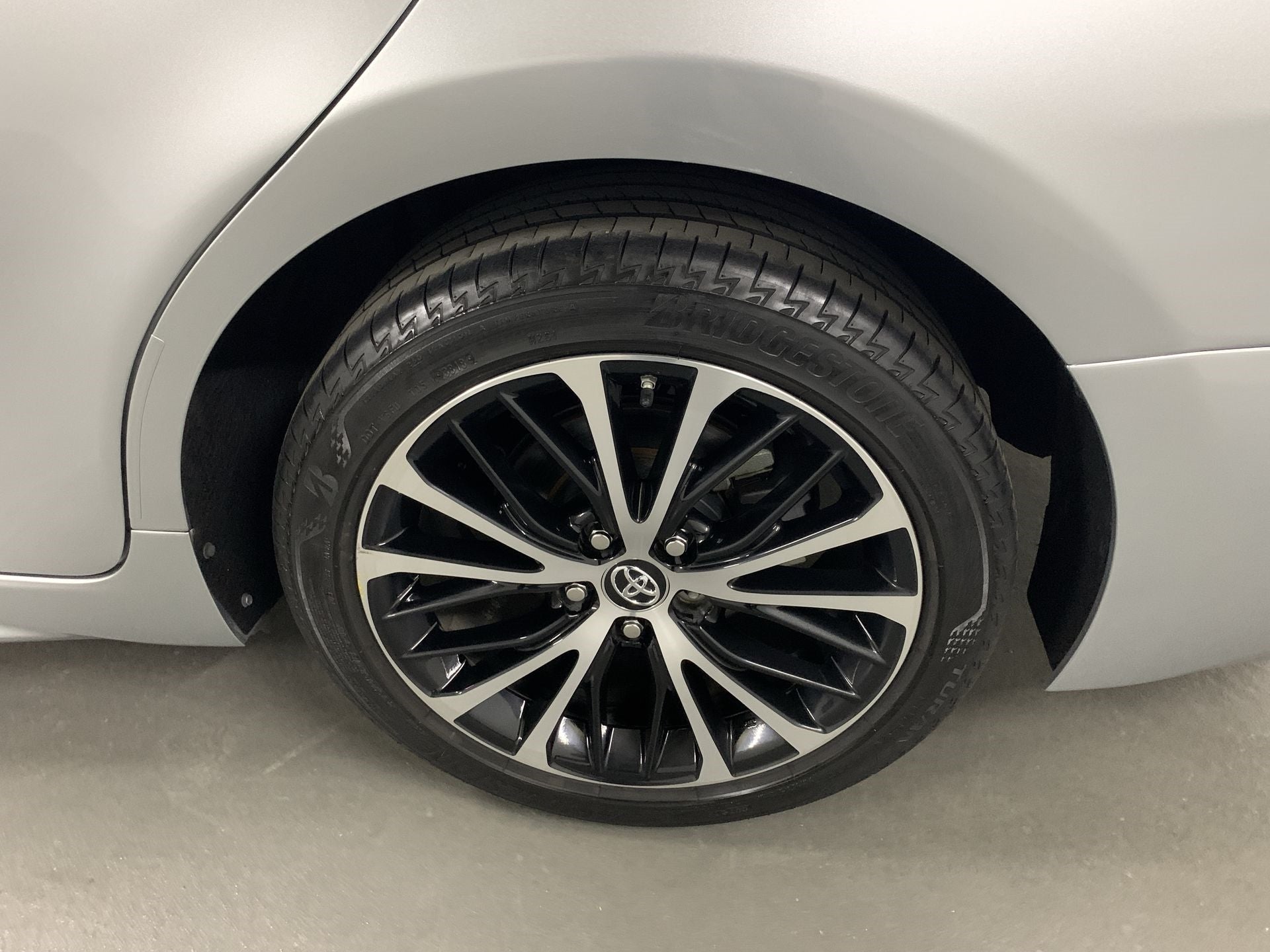 2019 Toyota CAMRY SE, L4, 2.5L, 201 CP, 4 PUERTAS, AUT