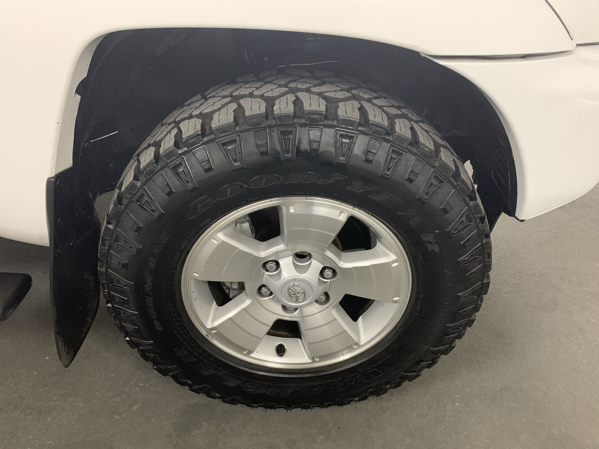 2014 Toyota TACOMA TRD SPORT, V6, 4.0L, 236 CP, 4 PUERTAS, AUT