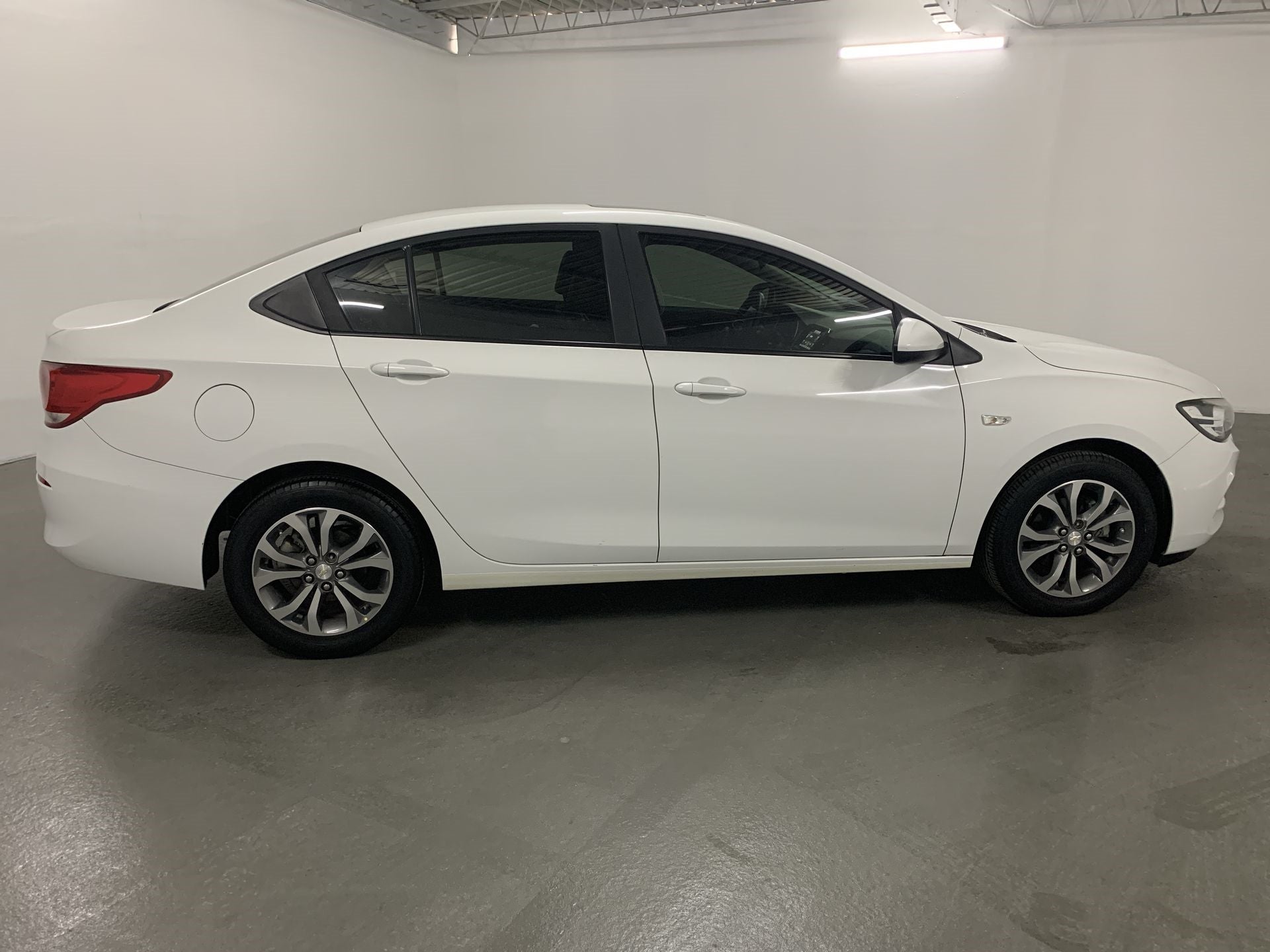 2018 Chevrolet CAVALIER CAVALIER  PAQ C