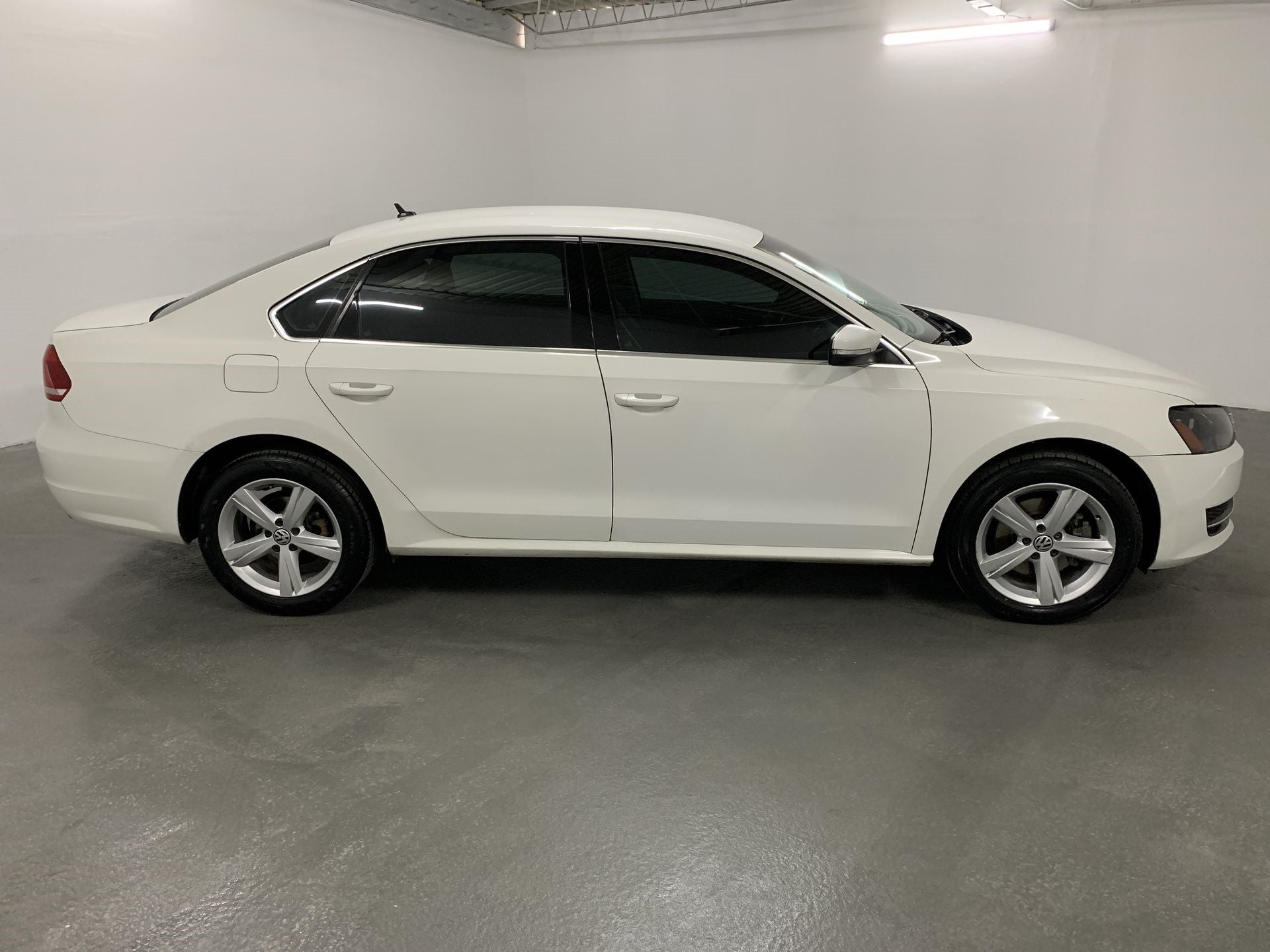 2014 Volkswagen PASSAT PASSAT SPORTLINE 2.5 L TIPTRONIC