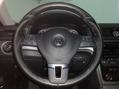 2014 Volkswagen PASSAT PASSAT SPORTLINE 2.5 L TIPTRONIC