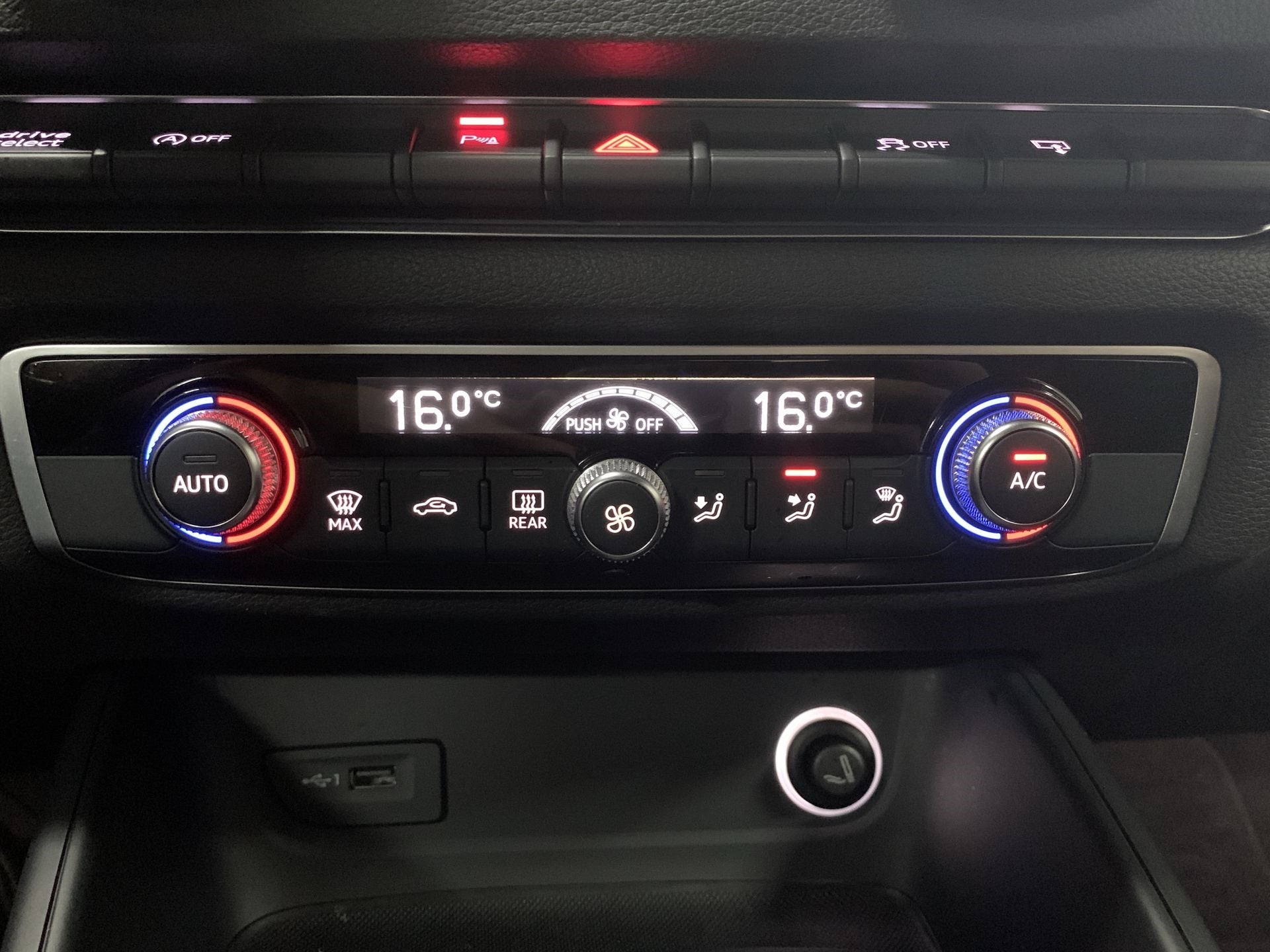 2017 Audi A3 A3 4 GASOLINA 187 3P SEDAN