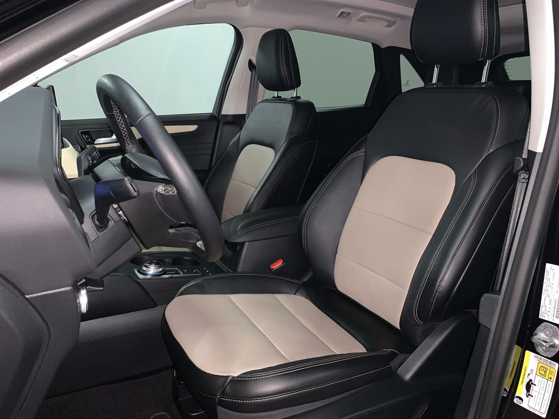 2021 Ford ESCAPE ESCAPE TIT HYBRID