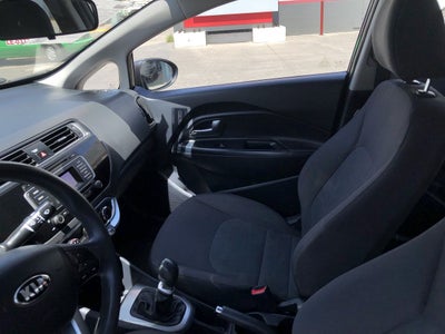 2017 Kia RIO RIO LX T/M 1.6L SEDAN