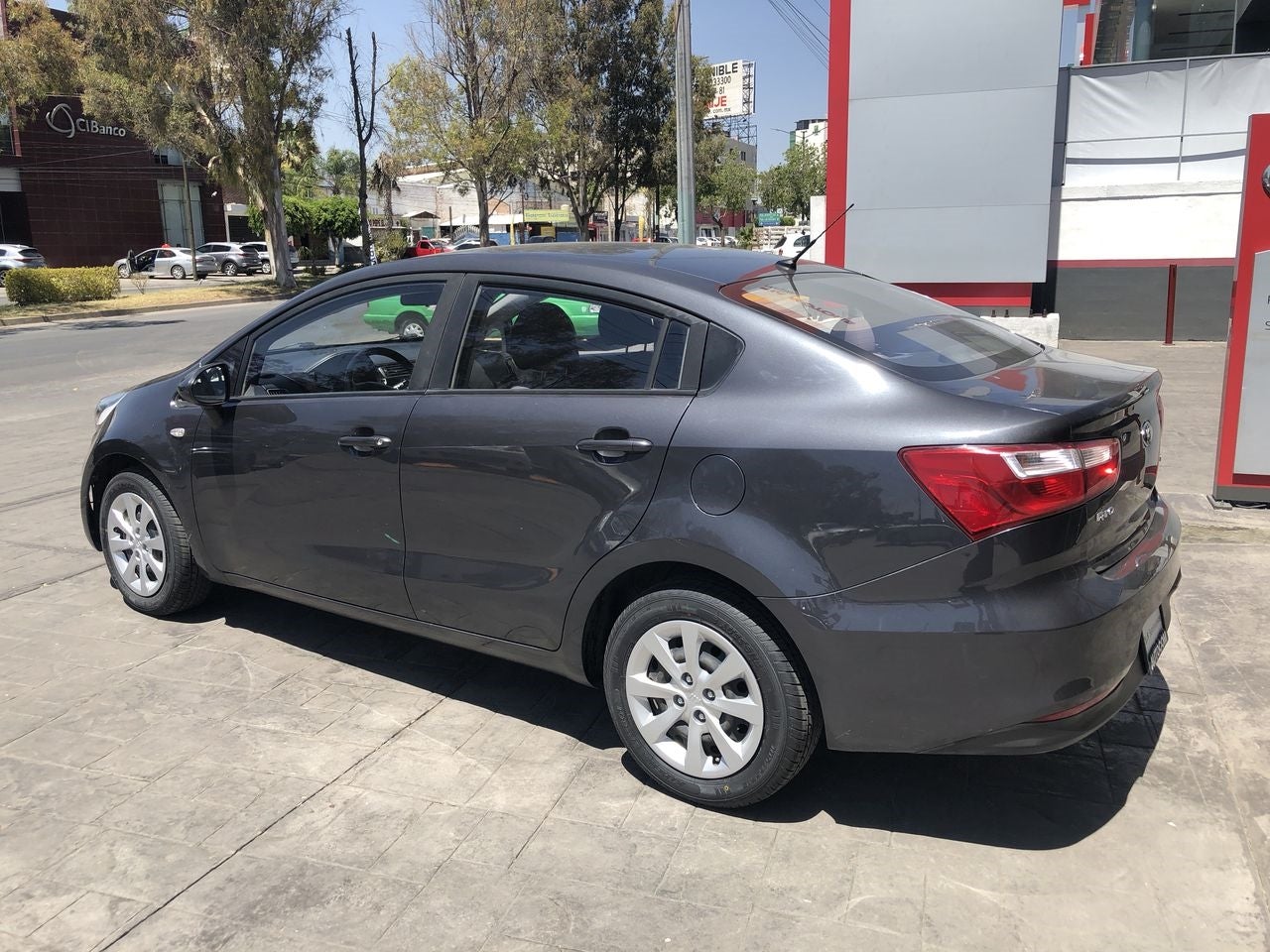 2017 Kia RIO RIO LX T/M 1.6L SEDAN