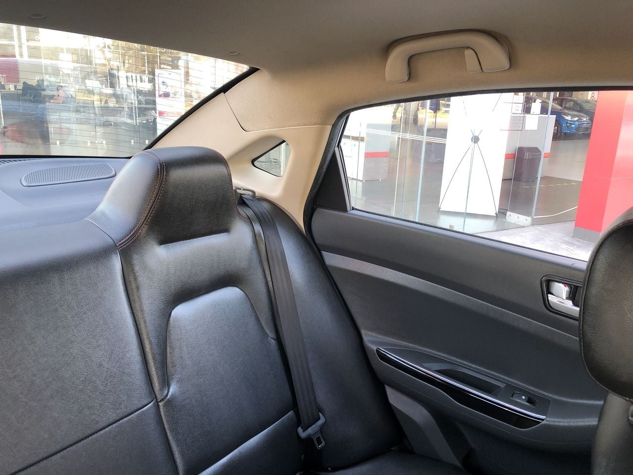 2018 JAC J4 MT TREND TREND L4 1.5L 111 CP 4 PUERTAS STD PIEL BA AA